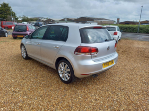 2012 Volkswagen Golf 2.0 Tdi Gt (leather) Euro 5 5dr in Silver — image 5