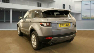 2013 Land Rover Range Rover Evoque 2.2 Sd4 Pure Tech Auto 4WD Euro 5 (s/s) 5dr in Grey — image 4