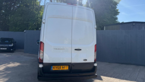 2018 Ford Transit 2.0 350 Ecoblue Fwd L3 H3 Euro 6 5dr in White — image 6