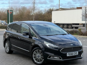 2016 Ford S-Max