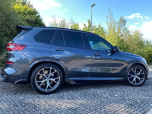 2022 BMW X5 3.0 45e 24kwh M Sport Auto Xdrive Euro 6 (s/s) 5dr in Grey — image 2