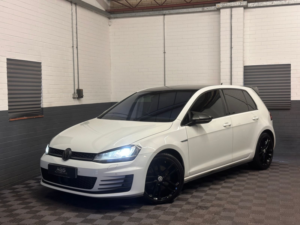 2014 Volkswagen Golf 2.0 Tdi Bluemotion Tech Gtd Hatchback 5dr Diesel DSG Euro 6 (s/s) (184 Ps) in White — image 3
