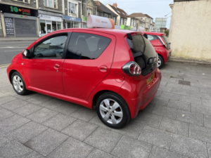 2011 Toyota Aygo 1.0 Vvt-I Go in Red — image 4