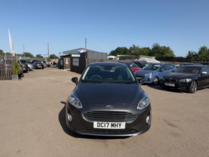 2017 Ford Fiesta 1.1 Ti-Vct Zetec Euro 6 (s/s) 5dr in Grey — image 2