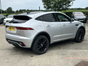 2020 Jaguar E-Pace 2.0 P250 R-Dynamic Hse in Silver — image 4