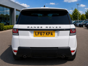 2017 Land Rover Range Rover Sport 3.0 Sd V6 Hse Dynamic Auto 4WD Euro 6 (s/s) 5dr in White — image 5