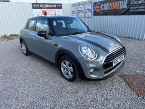 2017 MINI Hatch