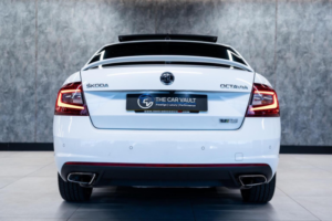 2017 Skoda Octavia 2.0 Tsi Vrs DSG Euro 6 (s/s) 5dr in White — image 3