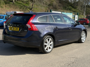2017 Volvo V60 2.0 D3 Se Nav Estate 5dr Diesel Manual Euro 6 (s/s) (150 Ps) in Blue — image 6