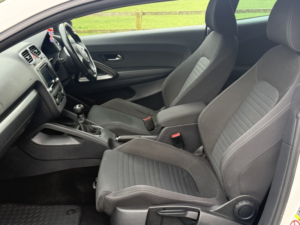 2011 Volkswagen Scirocco 2.0 Tsi Gt in White — image 3