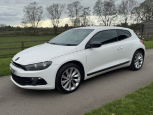 2011 Volkswagen Scirocco 2.0 Tsi Gt in White — image 6