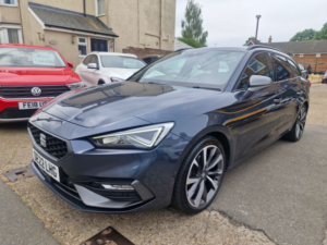 2022 SEAT Leon 1.5 Etsi Mhev Fr Sport Estate 5dr Petrol Hybrid DSG Euro 6 (s/s) (150 Ps) in Grey — image 6