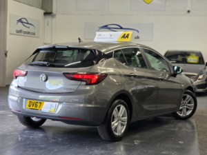 2018 Vauxhall Astra 1.6 Cdti Ecotec Blueinjection Tech Line Nav in Grey — image 6