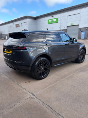 2019 Land Rover Range Rover Evoque 2.0 D180 R-Dynamic S SUV 5dr Diesel Auto 4WD Euro 6 (s/s) (180 Ps) in Grey — image 5