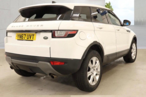 2017 Land Rover Range Rover Evoque 2.0 Td4 Se Tech Auto 4WD Euro 6 (s/s) 5dr in White — image 4
