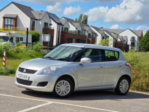 2013 Suzuki Swift 1.2 Sz2 Hatchback 5dr Petrol Manual Euro 5 (94 Ps) in Silver — image 3