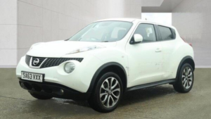 2013 Nissan Juke 1.6 Tekna Euro 5 (s/s) 5dr in White — image 4