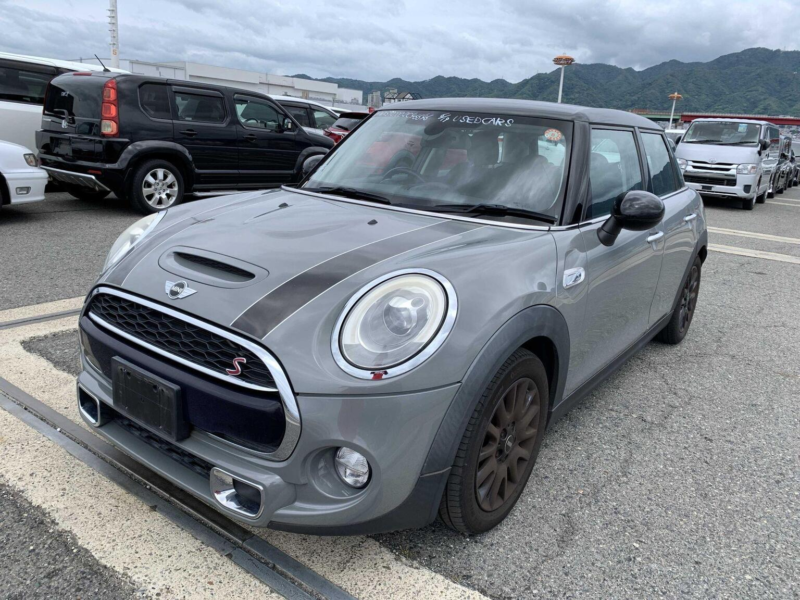 2015 MINI Hatch 2.0 Cooper S Auto Euro 6 (s/s) 5dr in Other — image 1