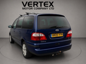 2005 Ford Galaxy 1.9 Tdi Zetec 5dr in Blue — image 2