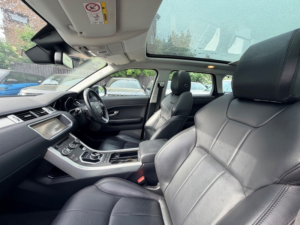 2017 Land Rover Range Rover Evoque Td4 Se in White — image 2