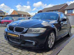 2011 BMW 3 Series 2.0 320d M Sport in Black — image 5