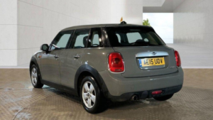 2015 MINI Hatch 1.5 Cooper Euro 6 (s/s) 5dr in Grey — image 3
