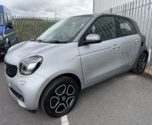 2017 Smart Forfour 1.0 Prime Premium in Grey — image 2