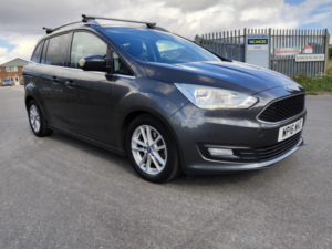 2016 Ford Grand C-Max