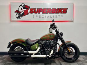2018 Harley-Davidson Softail 1745 Fxbb Street Bob Euro 4 in Green — image 2