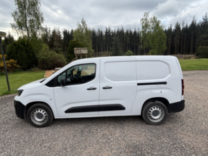 2023 Peugeot Partner