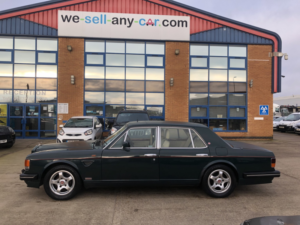 1995 Bentley Turbo R 6.8 in Green — image 5