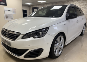2015 Peugeot 308 Sw 2.0 Bluehdi Gt Estate 5dr Diesel Auto Euro 6 (s/s) (180 Ps) in Multicolour — image 2