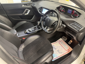 2015 Peugeot 308 Sw 2.0 Bluehdi Gt Estate 5dr Diesel Auto Euro 6 (s/s) (180 Ps) in Multicolour — image 5