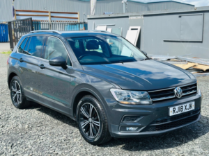 2018 Volkswagen Tiguan 2.0 Tdi Se Navigation in Grey — image 4