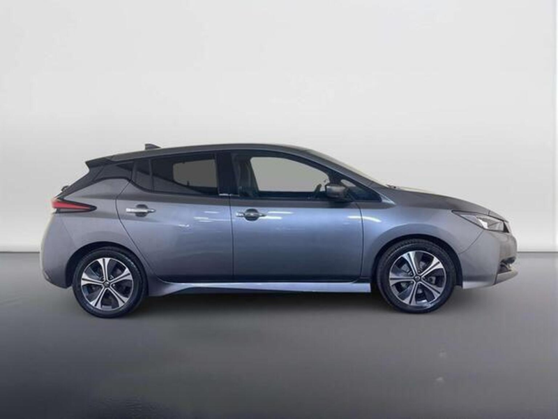 2021 Nissan Leaf 40kwh Tekna Auto 5dr in Grey — image 1