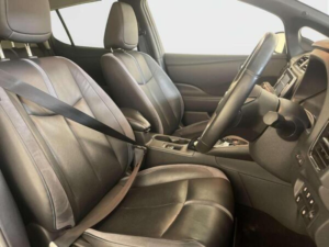2021 Nissan Leaf 40kwh Tekna Auto 5dr in Grey — image 5