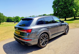 2020 Audi Q7 3.0 Tdi V6 50 Black Edition in Grey — image 3