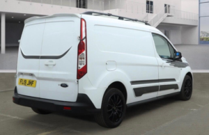 2019 Ford Transit Connect 1.5 240 Ecoblue Limited L2 Euro 6 (s/s) 5dr in White — image 4
