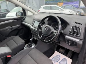 2019 Volkswagen Sharan 2.0 Tdi Se Nav DSG Euro 6 (s/s) 5dr in Grey — image 6