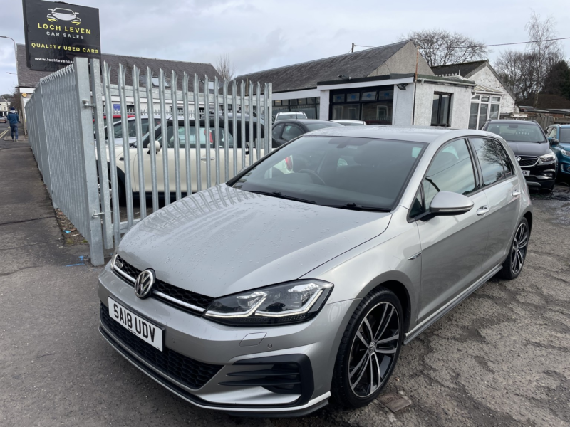2018 Volkswagen Golf 2.0 Tdi Gtd in Silver — image 1