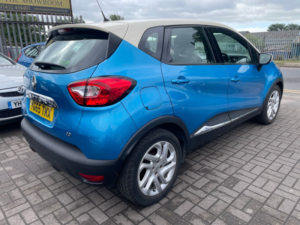 2015 Renault Captur 1.5 Dci Energy Dynamique Nav SUV 5dr Diesel Manual Euro 6 (s/s) (90 Ps) in Blue — image 5