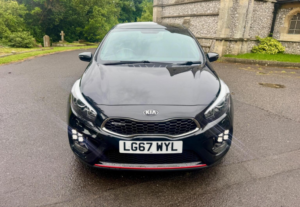 2018 Kia Ceed 1.6 T-Gdi Gt Euro 6 5dr in Black — image 3