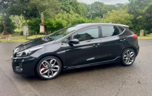 2018 Kia Ceed 1.6 T-Gdi Gt Euro 6 5dr in Black — image 4