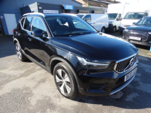 2022 Volvo Xc40 1.5h T4 Recharge 10.7kwh Inscription Expression Auto Euro 6 (s/s) 5dr in Black — image 3