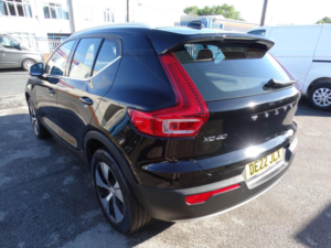 2022 Volvo Xc40 1.5h T4 Recharge 10.7kwh Inscription Expression Auto Euro 6 (s/s) 5dr in Black — image 6
