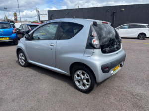2013 Citroen C1 1.0i Vtr+ Euro 5 3dr in Silver — image 2