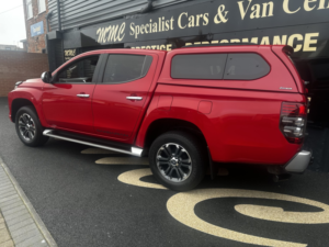 2021 Mitsubishi L200 2.2 Di-D Dc Barbarian in Red — image 6