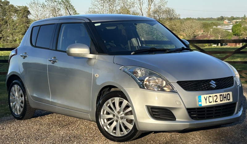 2012 Suzuki Swift 1.2 Sz3 in Silver — image 1