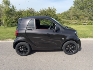 2017 Smart Fortwo 1.0 Passion in Black — image 2