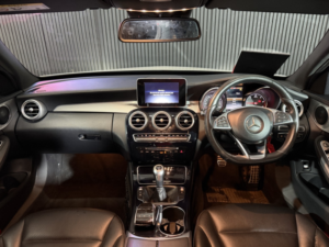 2014 Mercedes-Benz C Class 2.1 C220 Bluetec Amg Line in White — image 2